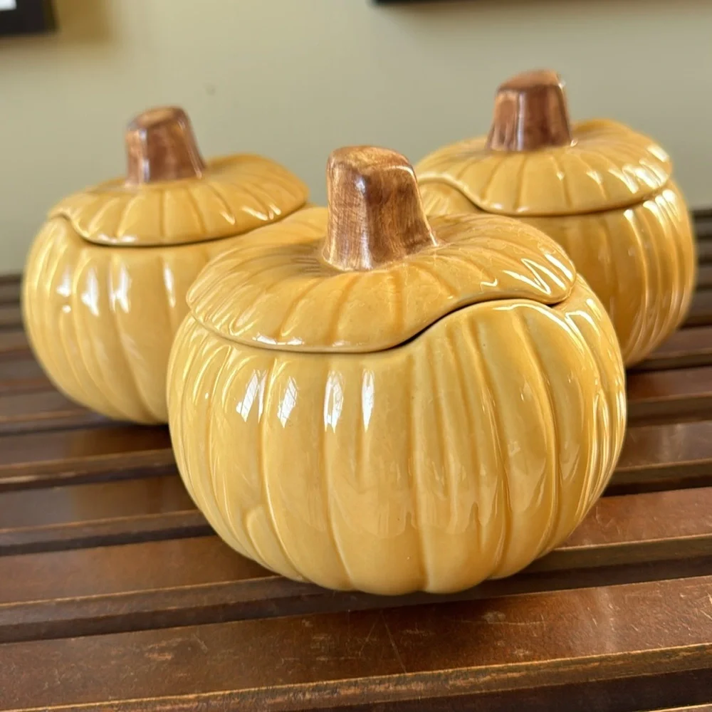 3 Williams Sonoma‎ Ceramic Pumpkin Bowls Jars with Lids Autumn Fall Decorations